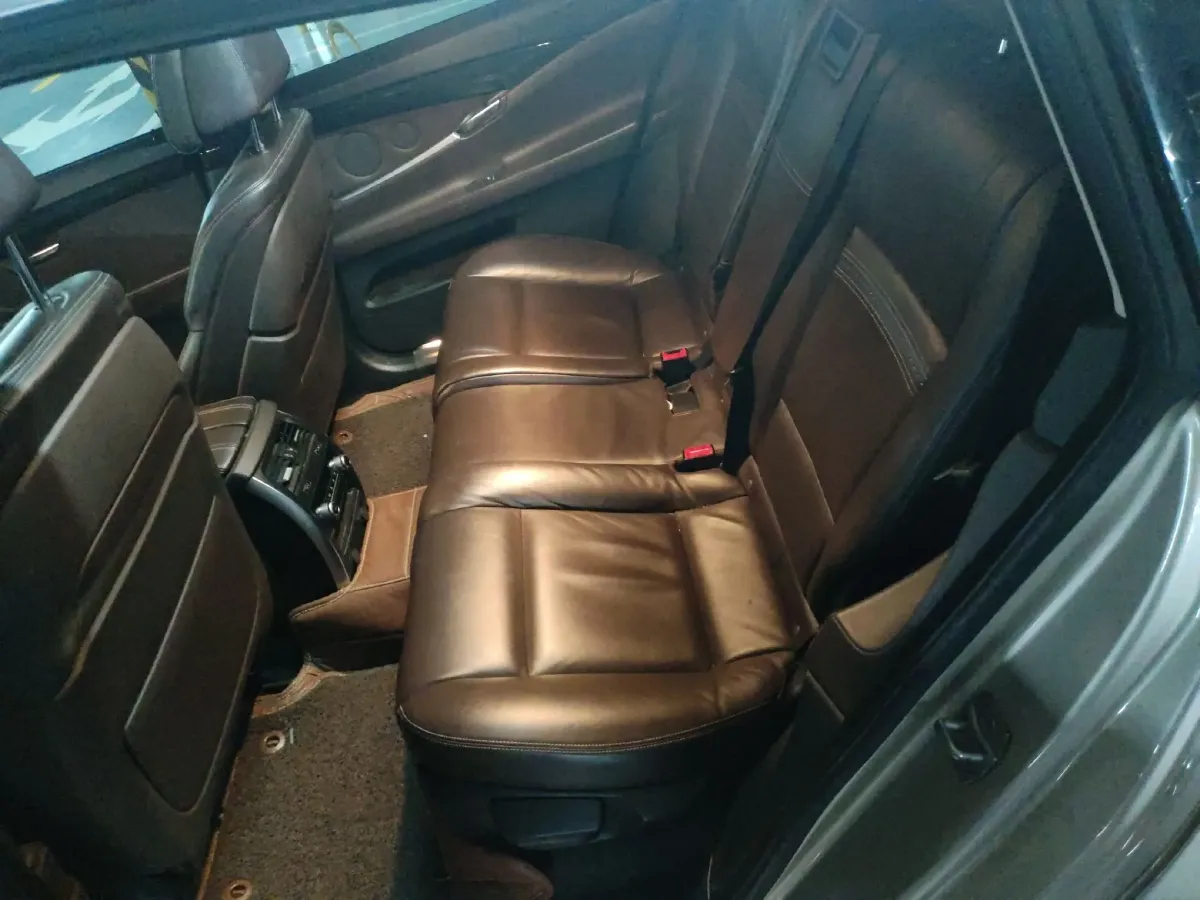 2014 BMW 5 Series GT 2.0T 245HP L4 8AT,autocango,china used car exporter,china ev exporter,chinese used car exporter,chinese used ev exporter