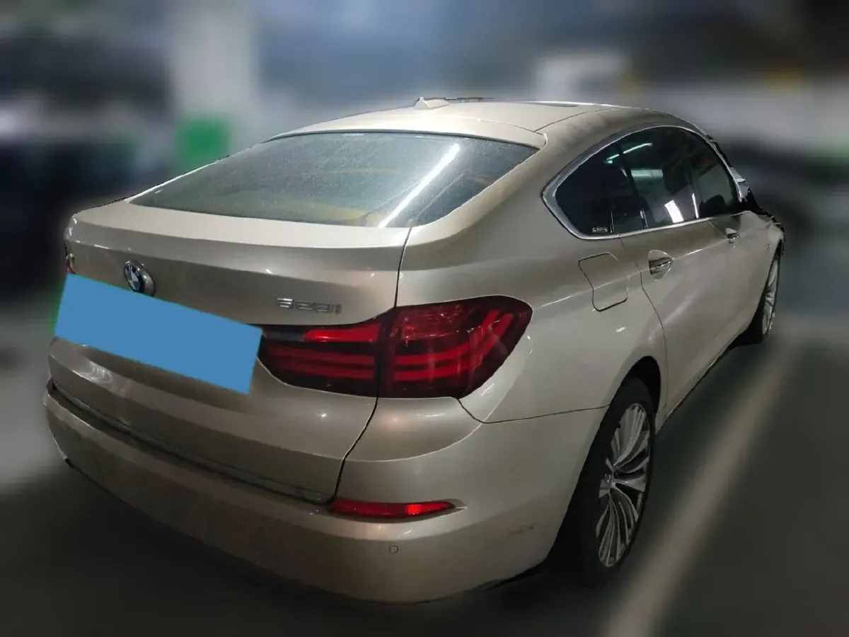 2014 BMW 5 Series GT 2.0T 245HP L4 8AT,autocango,china used car exporter,china ev exporter,chinese used car exporter,chinese used ev exporter