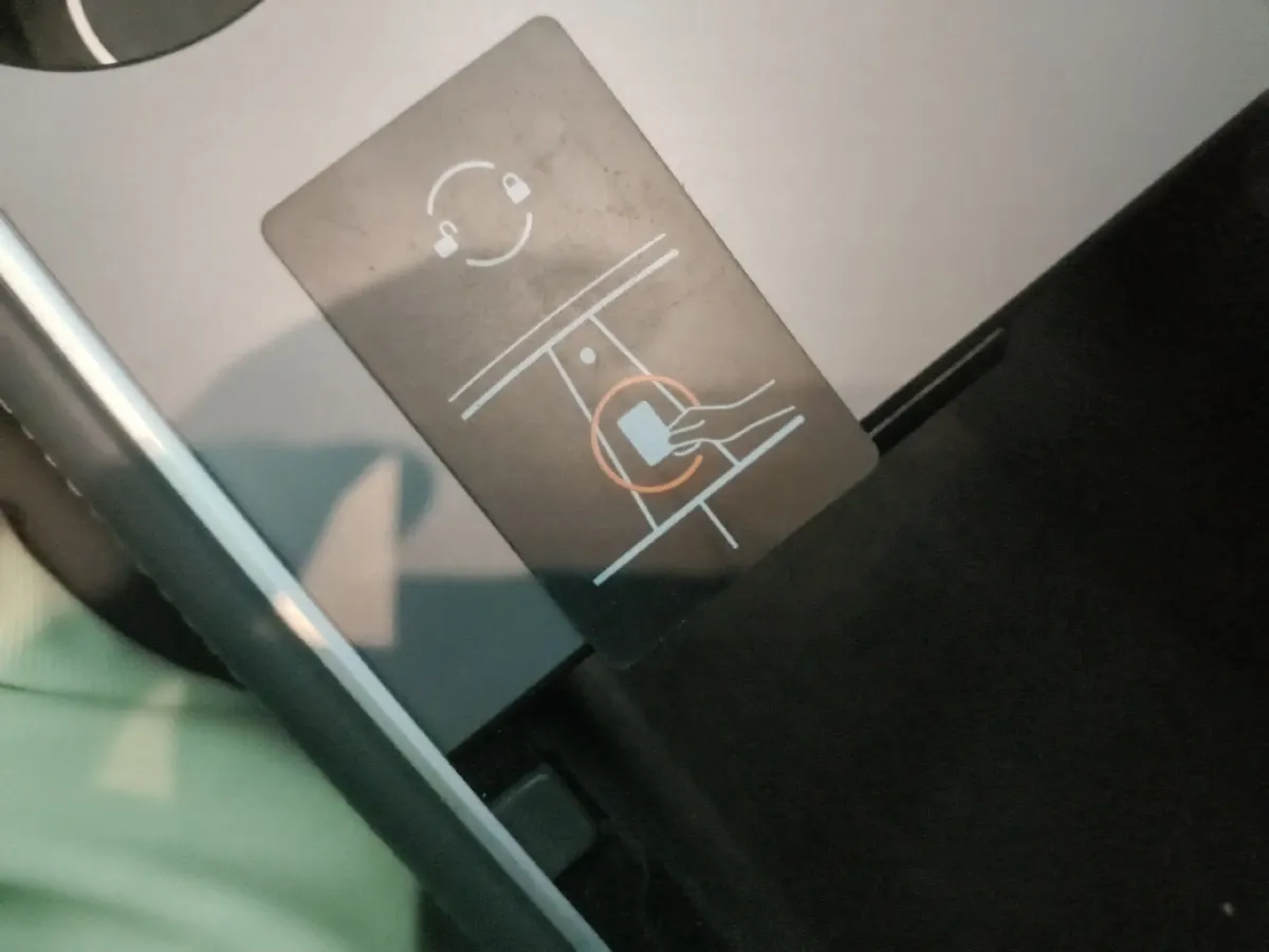 2022 Tesla Model 3 BEV 60KWH,autocango,china used car exporter,china ev exporter,chinese used car exporter,chinese used ev exporter