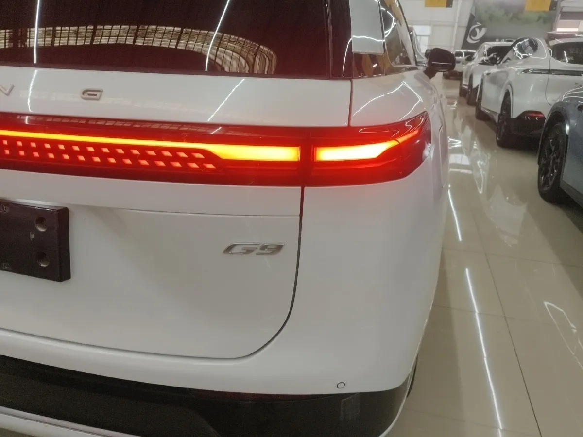 2022 Xpeng G9 BEV 98KWH,autocango,china used car exporter,china ev exporter,chinese used car exporter,chinese used ev exporter