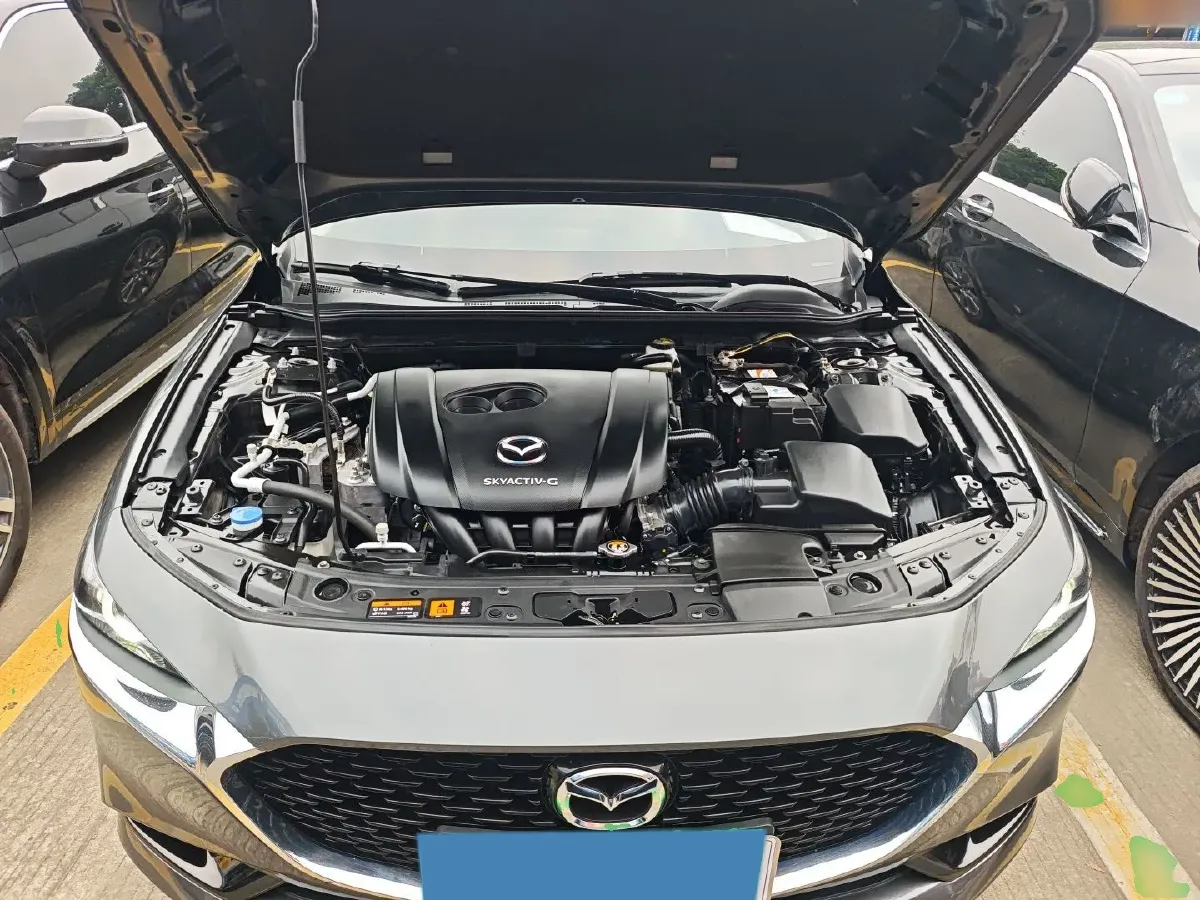 2021 Mazda 3 Axela 2.0L 158HP L4 6AT,autocango,china used car exporter,china ev exporter,chinese used car exporter,chinese used ev exporter