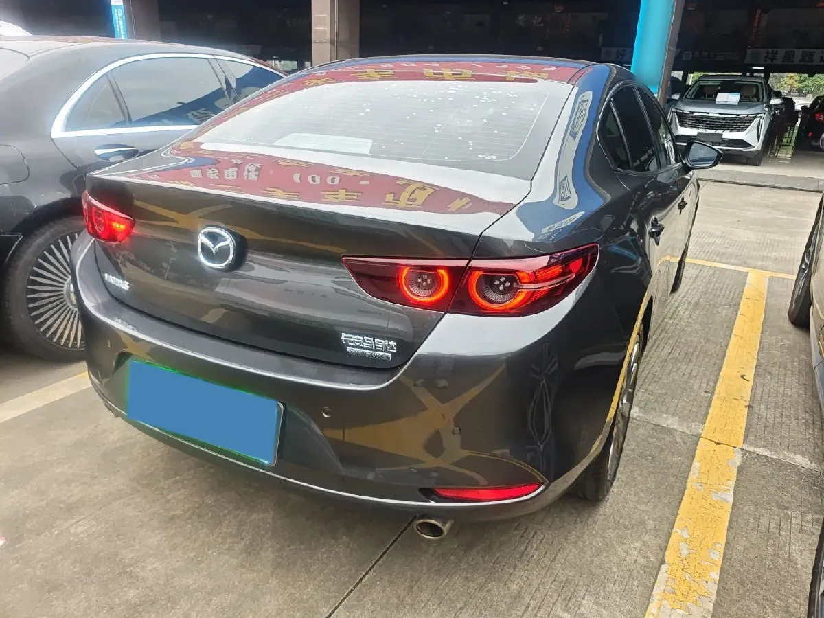 2021 Mazda 3 Axela 2.0L 158HP L4 6AT,autocango,china used car exporter,china ev exporter,chinese used car exporter,chinese used ev exporter