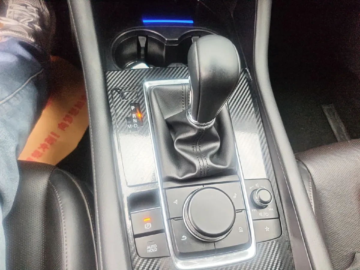 2021 Mazda 3 Axela 2.0L 158HP L4 6AT,autocango,china used car exporter,china ev exporter,chinese used car exporter,chinese used ev exporter