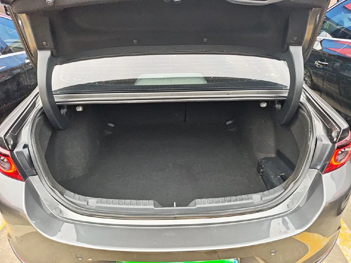 2021 Mazda 3 Axela 2.0L 158HP L4 6AT,autocango,china used car exporter,china ev exporter,chinese used car exporter,chinese used ev exporter