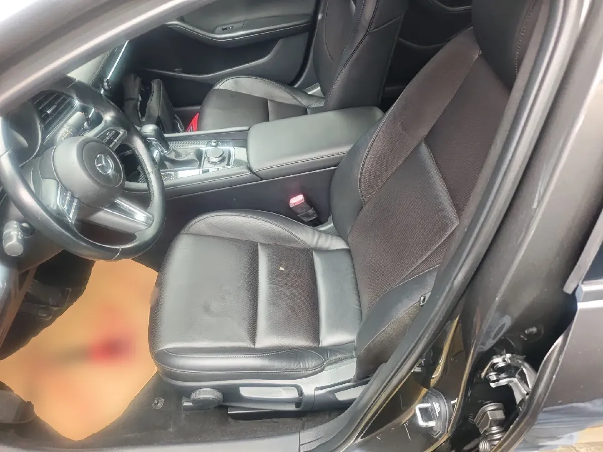 2021 Mazda 3 Axela 2.0L 158HP L4 6AT,autocango,china used car exporter,china ev exporter,chinese used car exporter,chinese used ev exporter