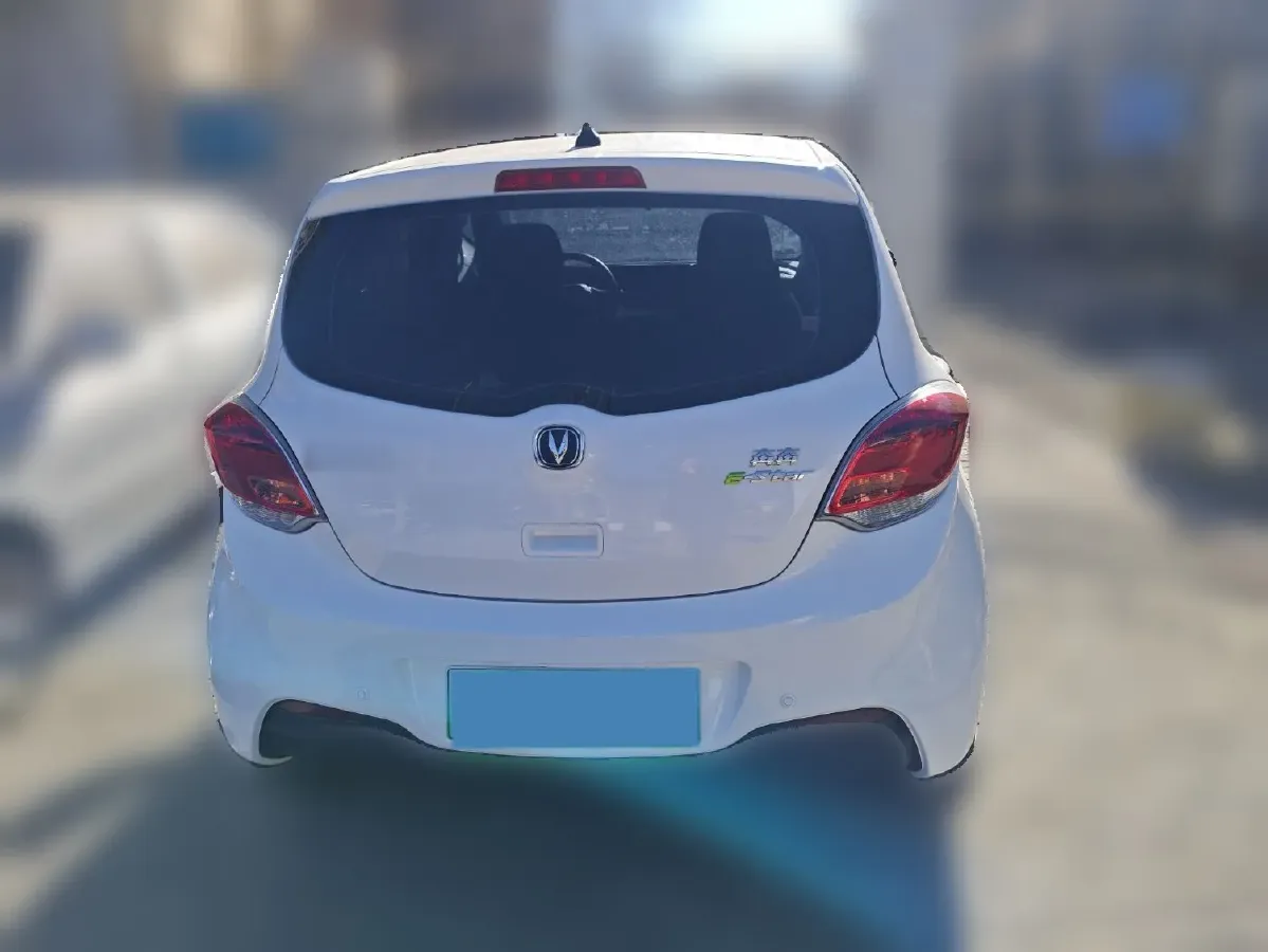 2022 ChangAn BenBen E-Star BEV 31.95KWH,autocango,china used car exporter,china ev exporter,chinese used car exporter,chinese used ev exporter