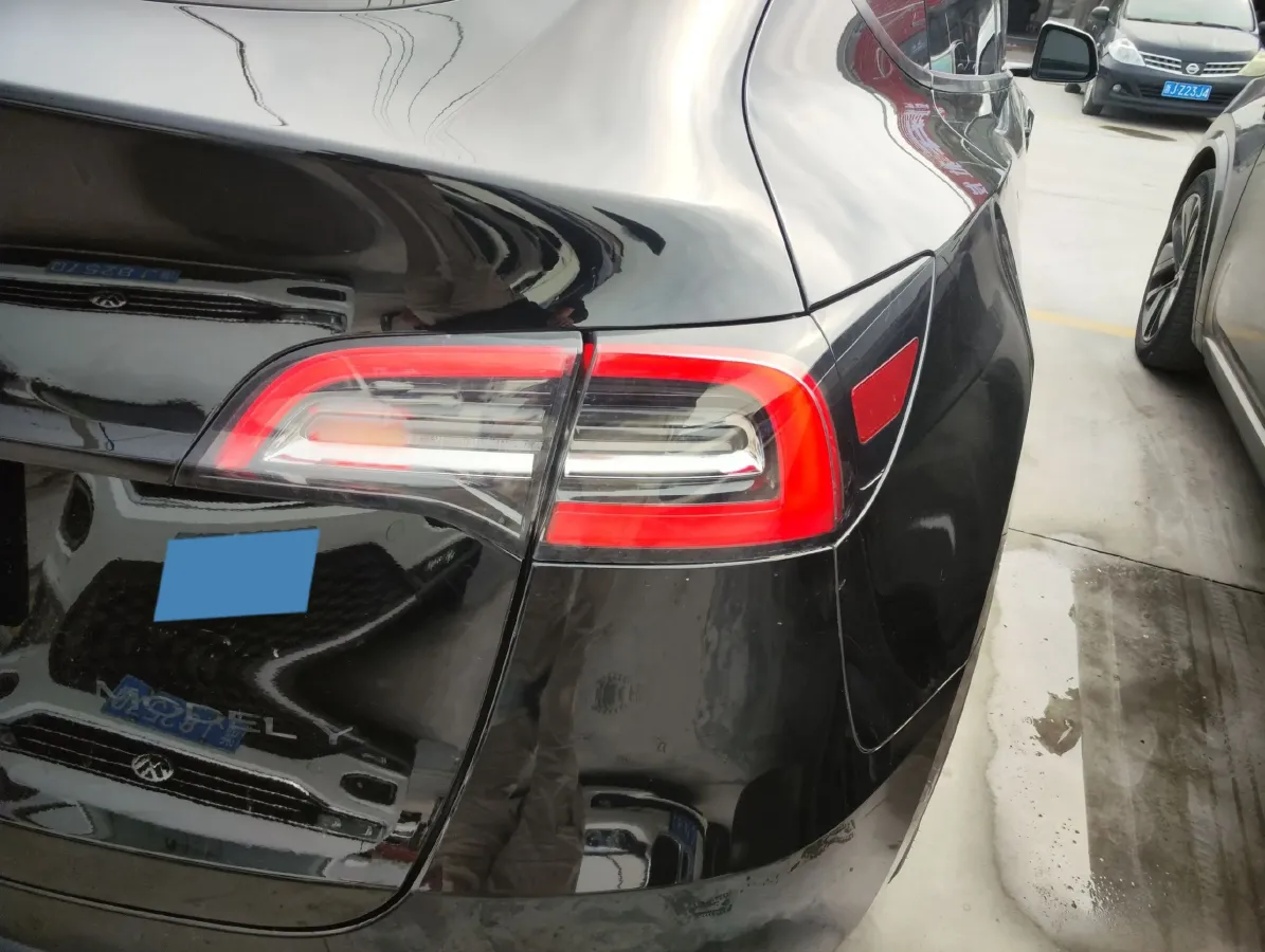 2022 Tesla Model Y BEV 60KWH,autocango,china used car exporter,china ev exporter,chinese used car exporter,chinese used ev exporter