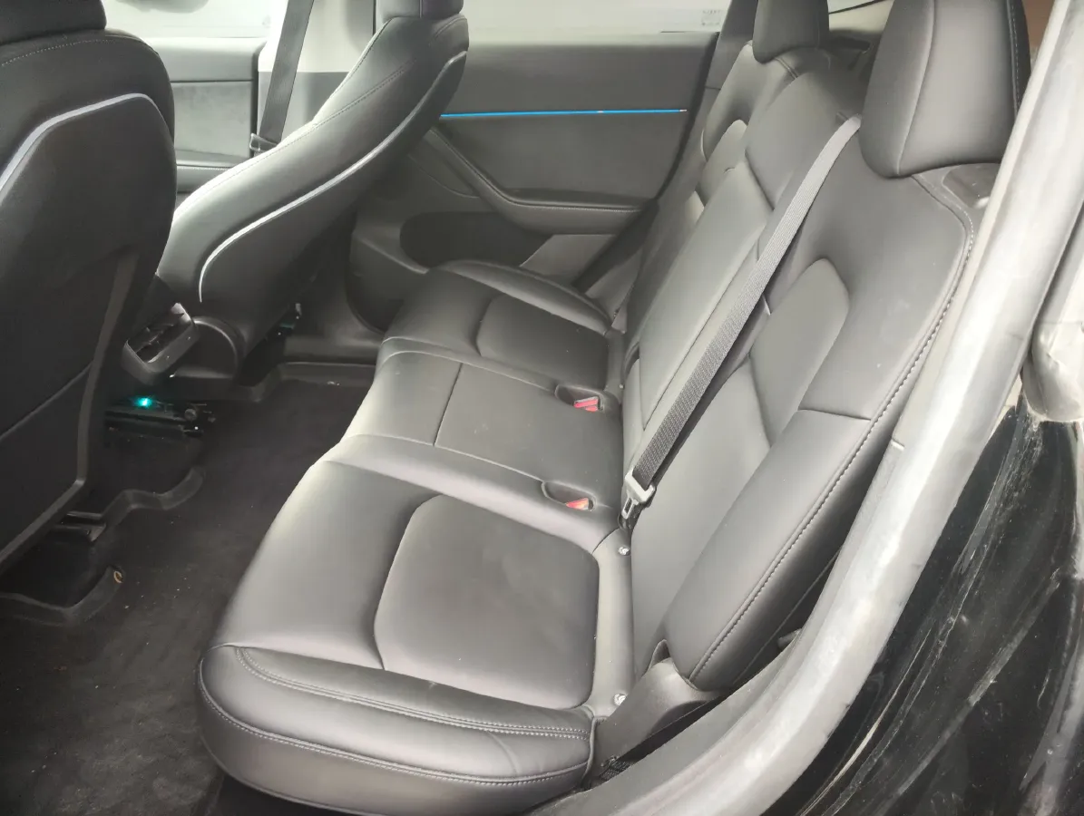 2022 Tesla Model Y BEV 60KWH,autocango,china used car exporter,china ev exporter,chinese used car exporter,chinese used ev exporter