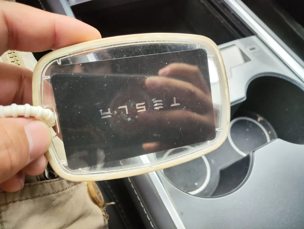 2022 Tesla Model Y BEV 60KWH,autocango,china used car exporter,china ev exporter,chinese used car exporter,chinese used ev exporter