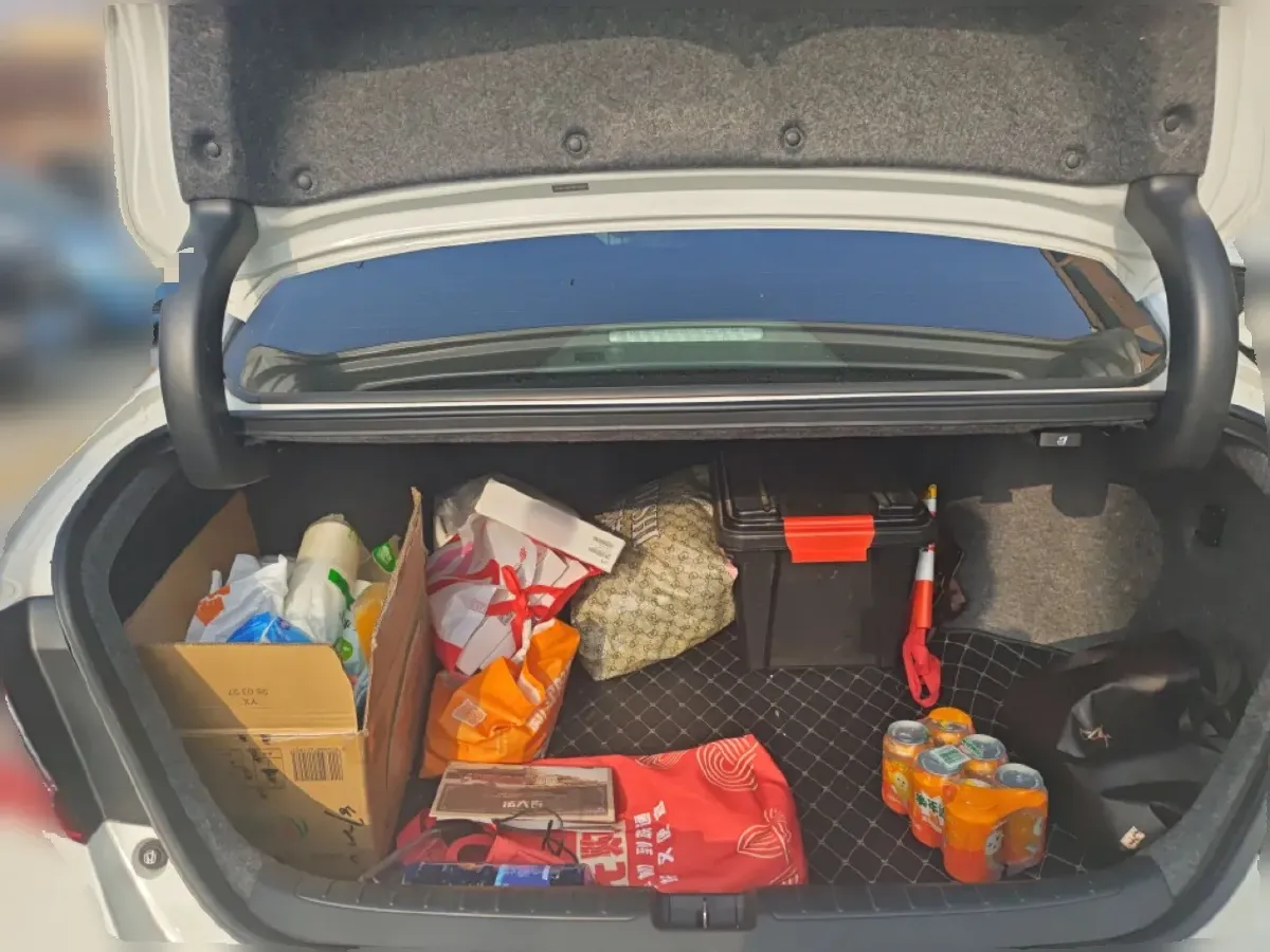 2018 Kia Sorento 2.0T 185HP L4 6AT,autocango,china used car exporter,china ev exporter,chinese used car exporter,chinese used ev exporter