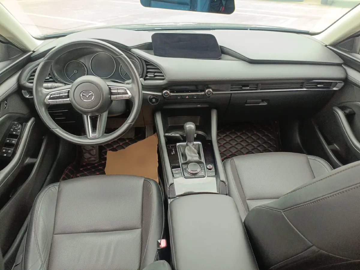 2020 Mazda 3 Axela 2.0L 158HP L4 6AT,autocango,china used car exporter,china ev exporter,chinese used car exporter,chinese used ev exporter