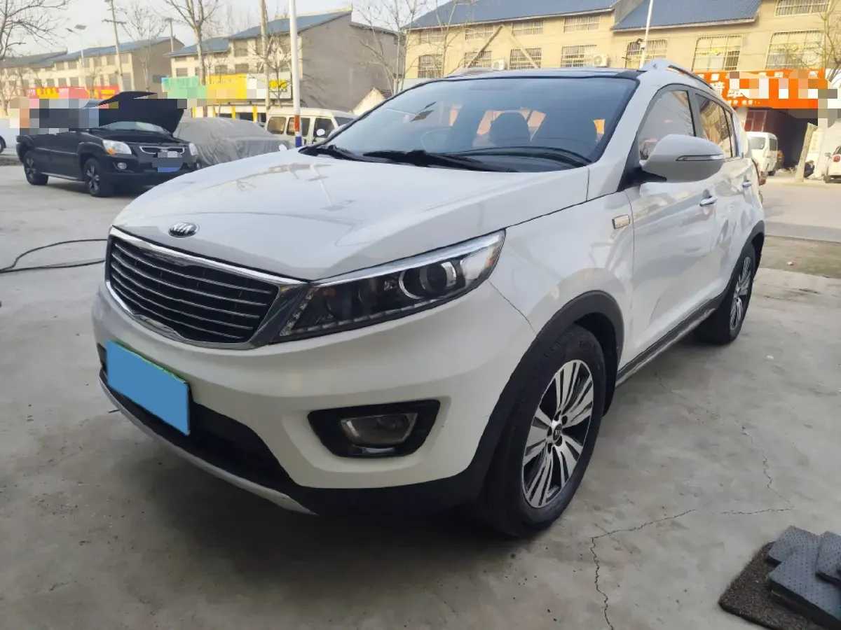 2015 Kia Sportage R 2.0L 165HP L4 6AT,autocango,china used car exporter,china ev exporter,chinese used car exporter,chinese used ev exporter