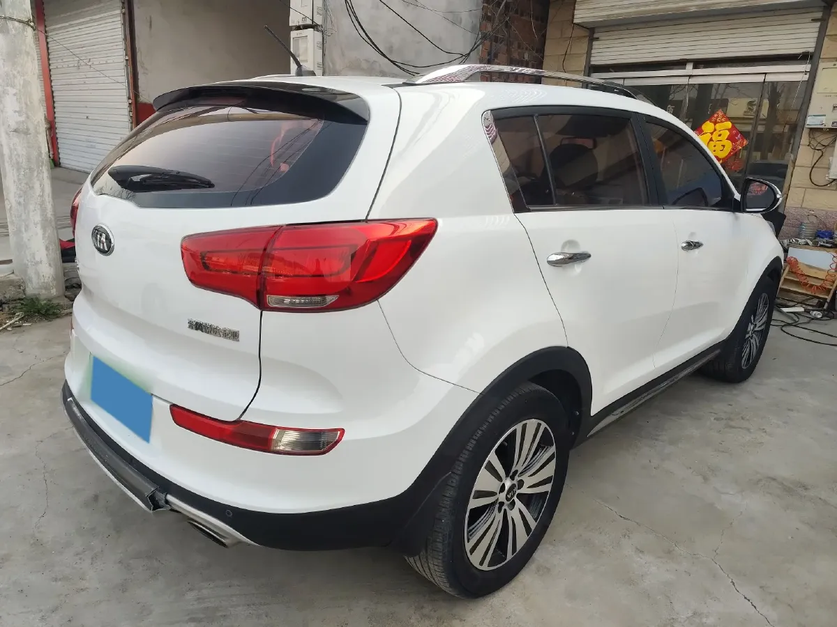 2015 Kia Sportage R 2.0L 165HP L4 6AT,autocango,china used car exporter,china ev exporter,chinese used car exporter,chinese used ev exporter