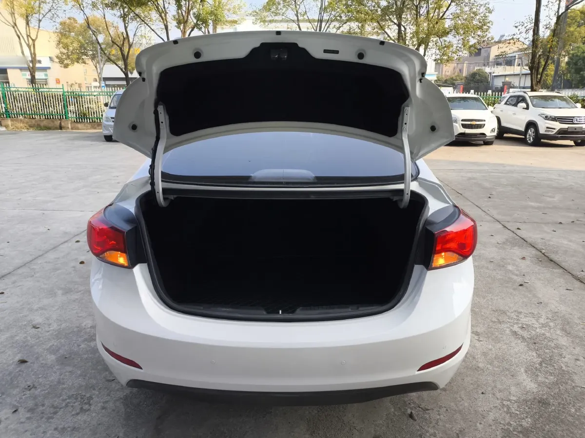 2016 Hyundai Elantra 1.6L 128HP L4 6AT,autocango,china used car exporter,china ev exporter,chinese used car exporter,chinese used ev exporter