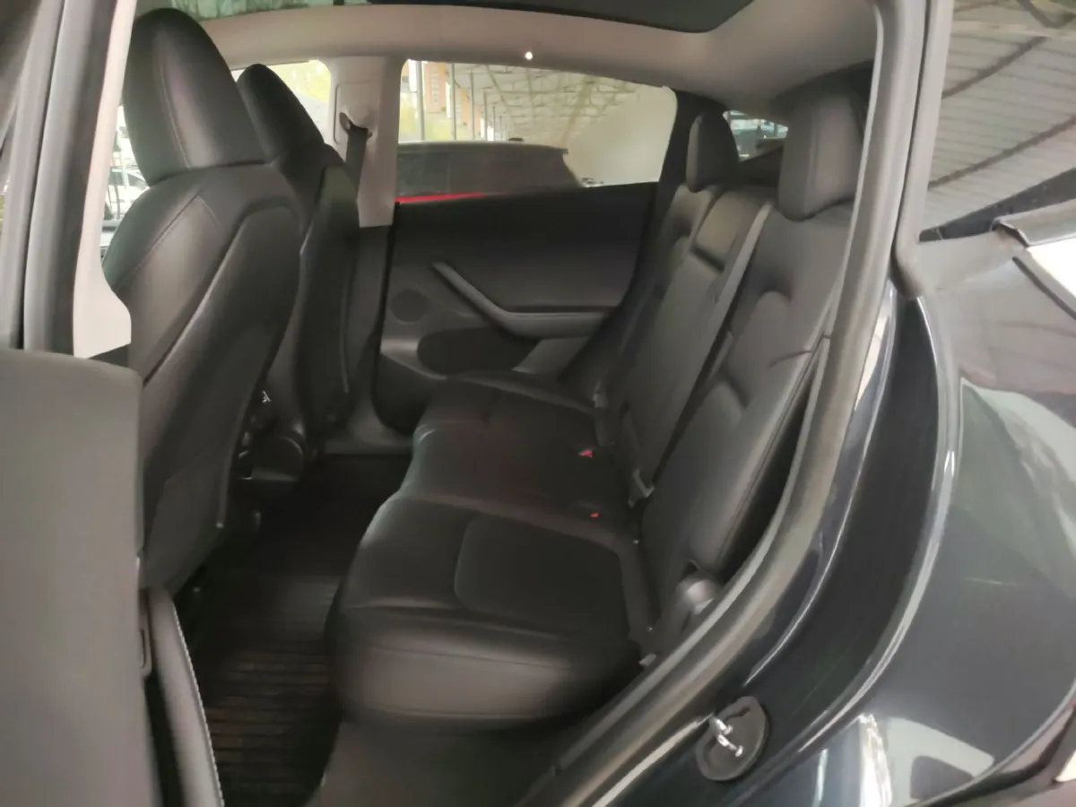 2024 Tesla Model Y BEV 78.4KWH,autocango,china used car exporter,china ev exporter,chinese used car exporter,chinese used ev exporter