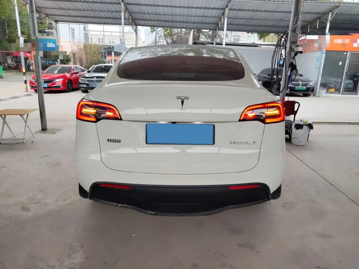 2024 Tesla Model Y BEV 78.4KWH,autocango,china used car exporter,china ev exporter,chinese used car exporter,chinese used ev exporter