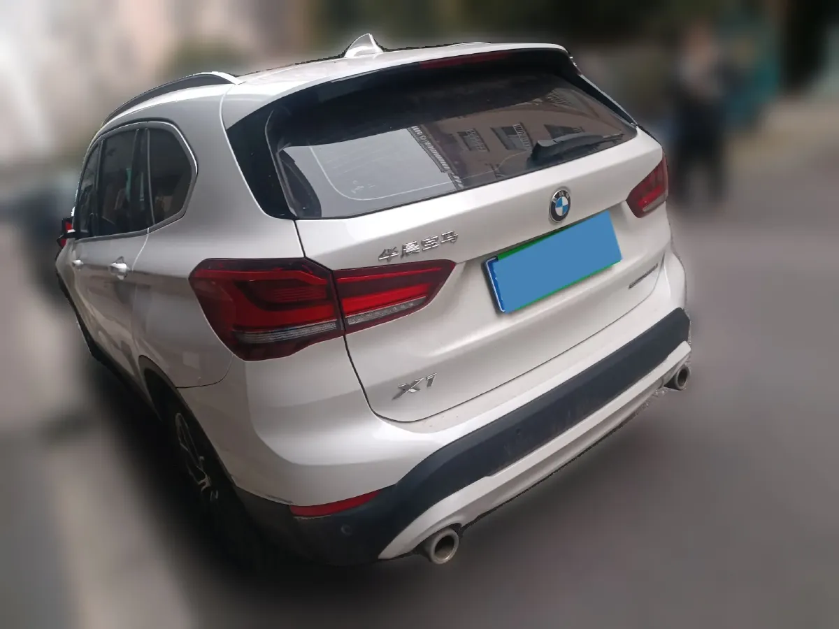 2022 BMW X1 2.0T 192HP L4 7DCT,autocango,china used car exporter,china ev exporter,chinese used car exporter,chinese used ev exporter