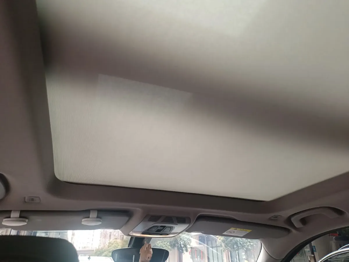 2022 BMW X1 2.0T 192HP L4 7DCT,autocango,china used car exporter,china ev exporter,chinese used car exporter,chinese used ev exporter