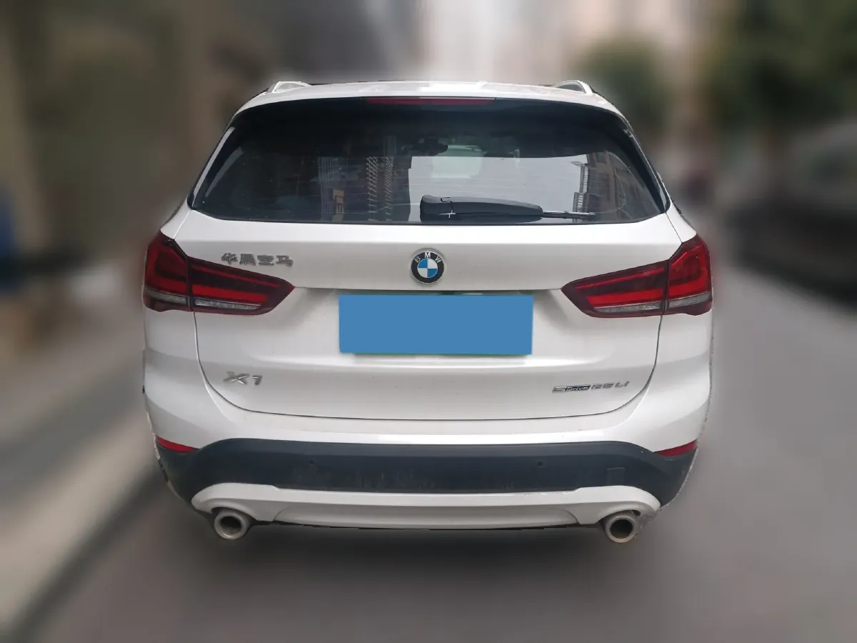 2022 BMW X1 2.0T 192HP L4 7DCT,autocango,china used car exporter,china ev exporter,chinese used car exporter,chinese used ev exporter