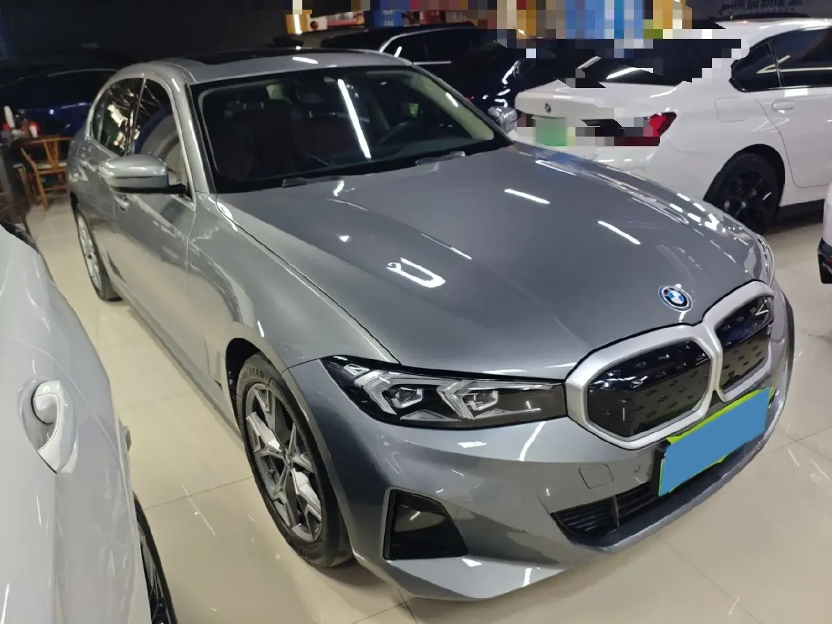 2022 BMW i3 BEV 70KWH,autocango,china used car exporter,china ev exporter,chinese used car exporter,chinese used ev exporter