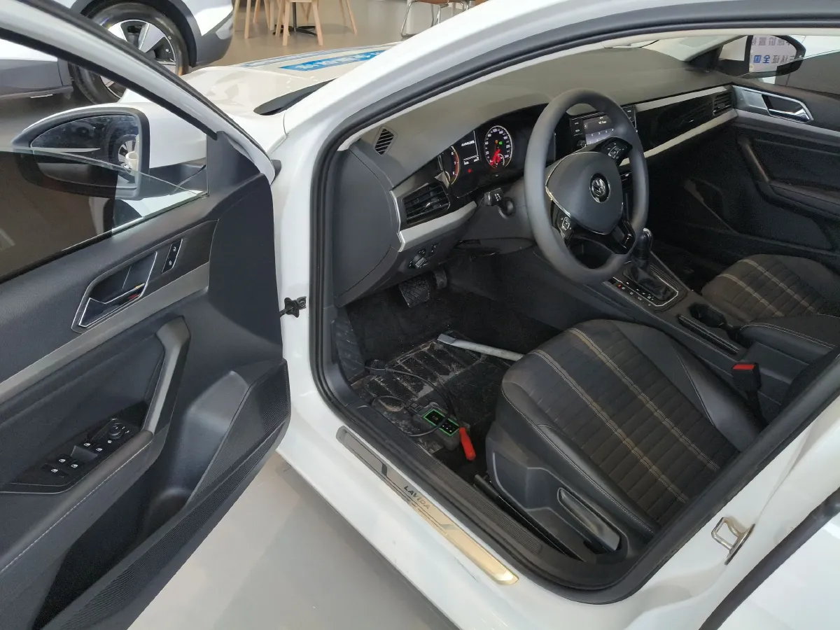 2019 Volkswagen T-Cross 1.4T 150HP L4 7DCT,autocango,china used car exporter,china ev exporter,chinese used car exporter,chinese used ev exporter