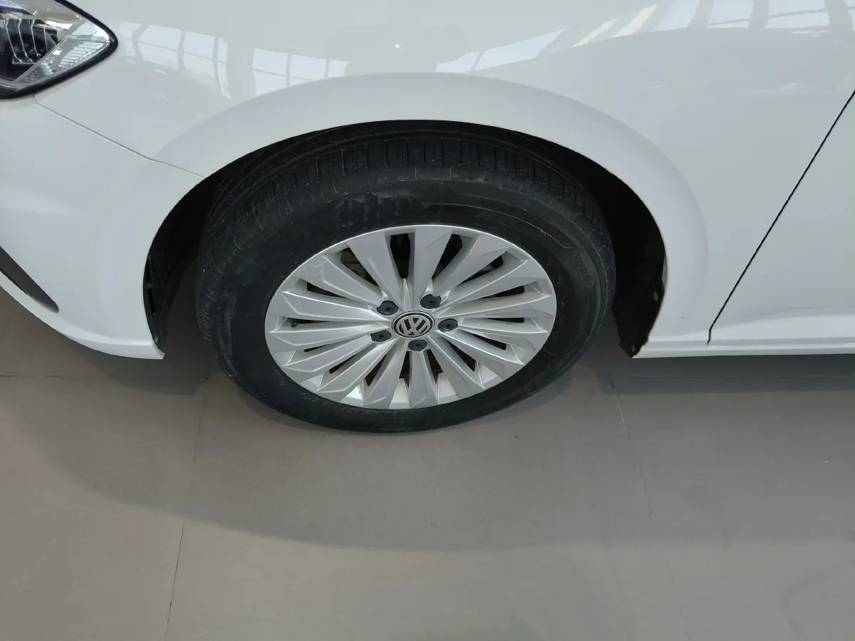 2019 Volkswagen T-Cross 1.4T 150HP L4 7DCT,autocango,china used car exporter,china ev exporter,chinese used car exporter,chinese used ev exporter