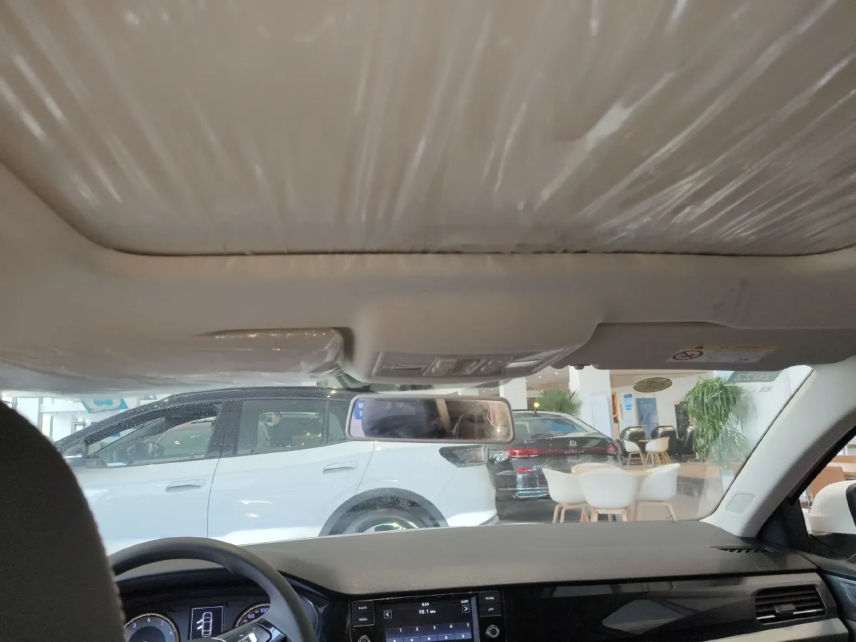 2019 Volkswagen T-Cross 1.4T 150HP L4 7DCT,autocango,china used car exporter,china ev exporter,chinese used car exporter,chinese used ev exporter