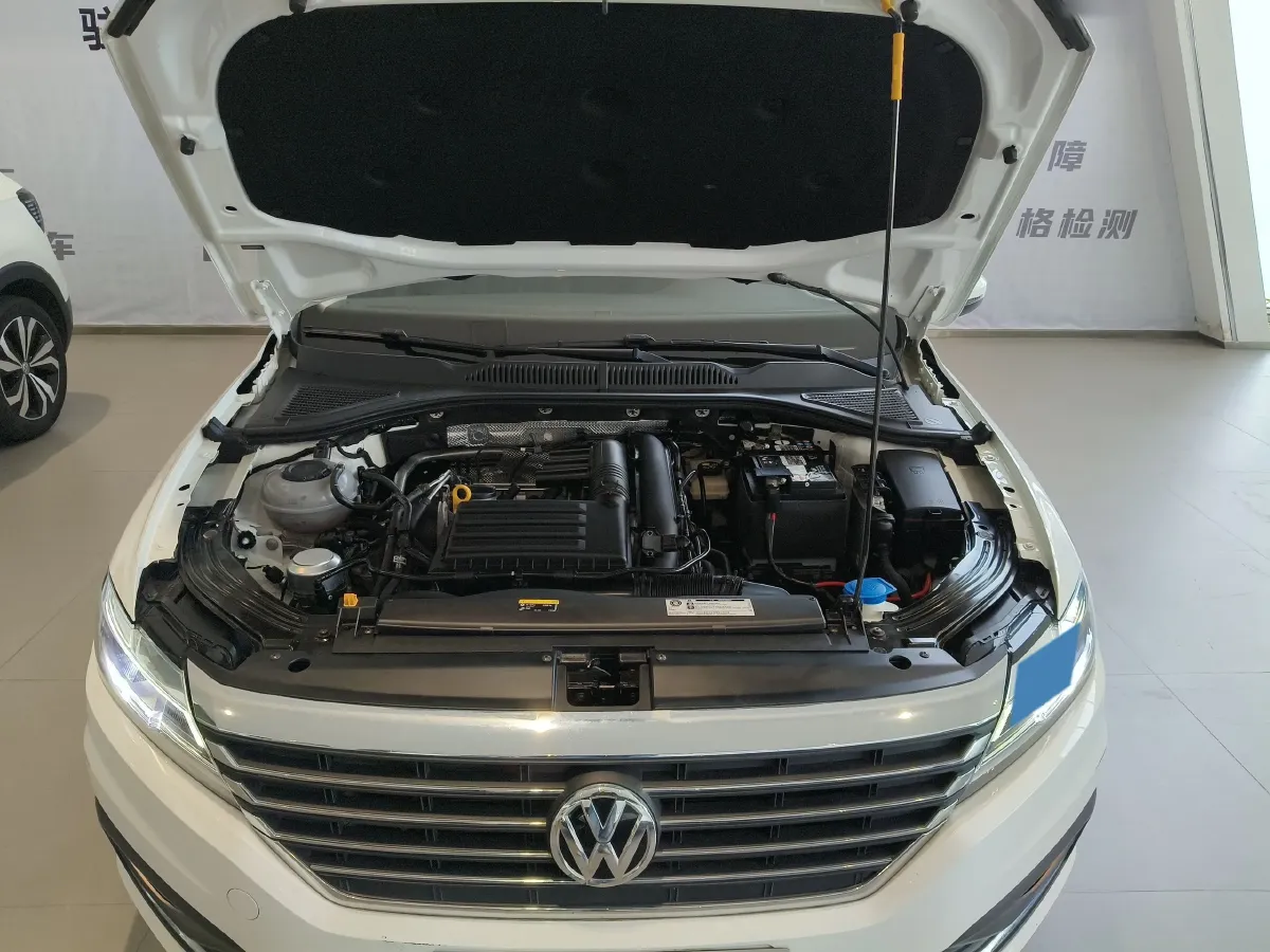 2019 Volkswagen T-Cross 1.4T 150HP L4 7DCT,autocango,china used car exporter,china ev exporter,chinese used car exporter,chinese used ev exporter