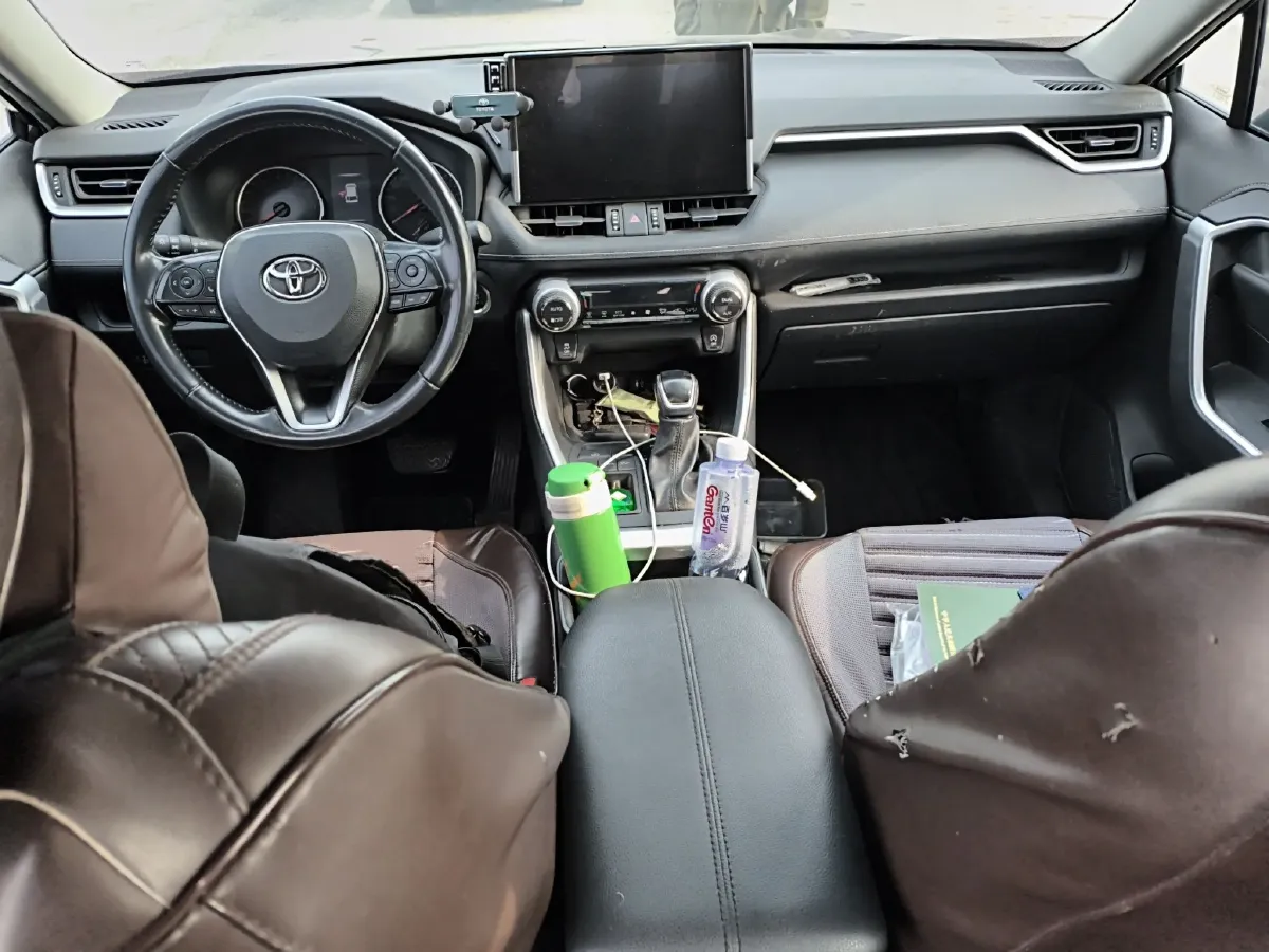 2022 Toyota Wildlander 2.0L 171HP L4 CVT,autocango,china used car exporter,china ev exporter,chinese used car exporter,chinese used ev exporter