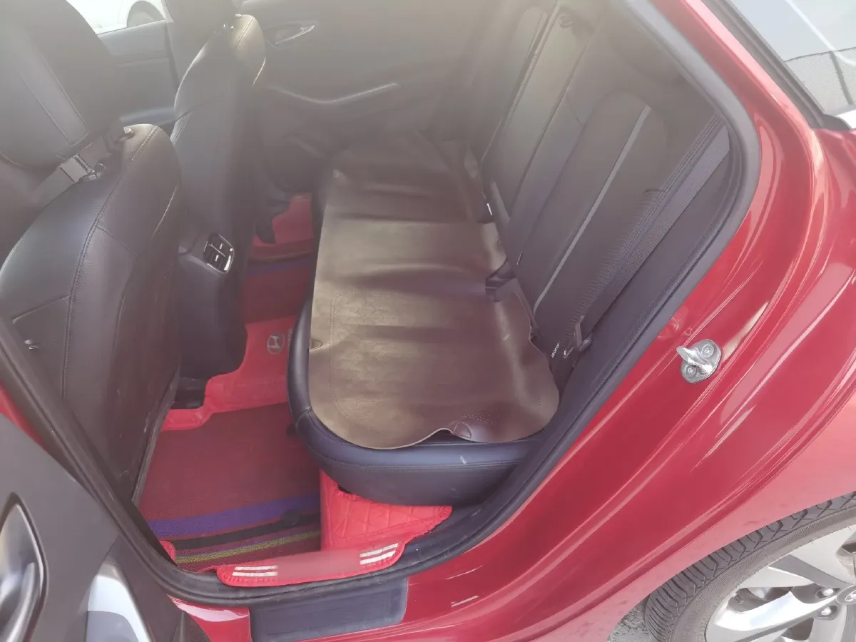 2019 Hyundai La Festa 1.6T 204HP L4 7DCT,autocango,china used car exporter,china ev exporter,chinese used car exporter,chinese used ev exporter