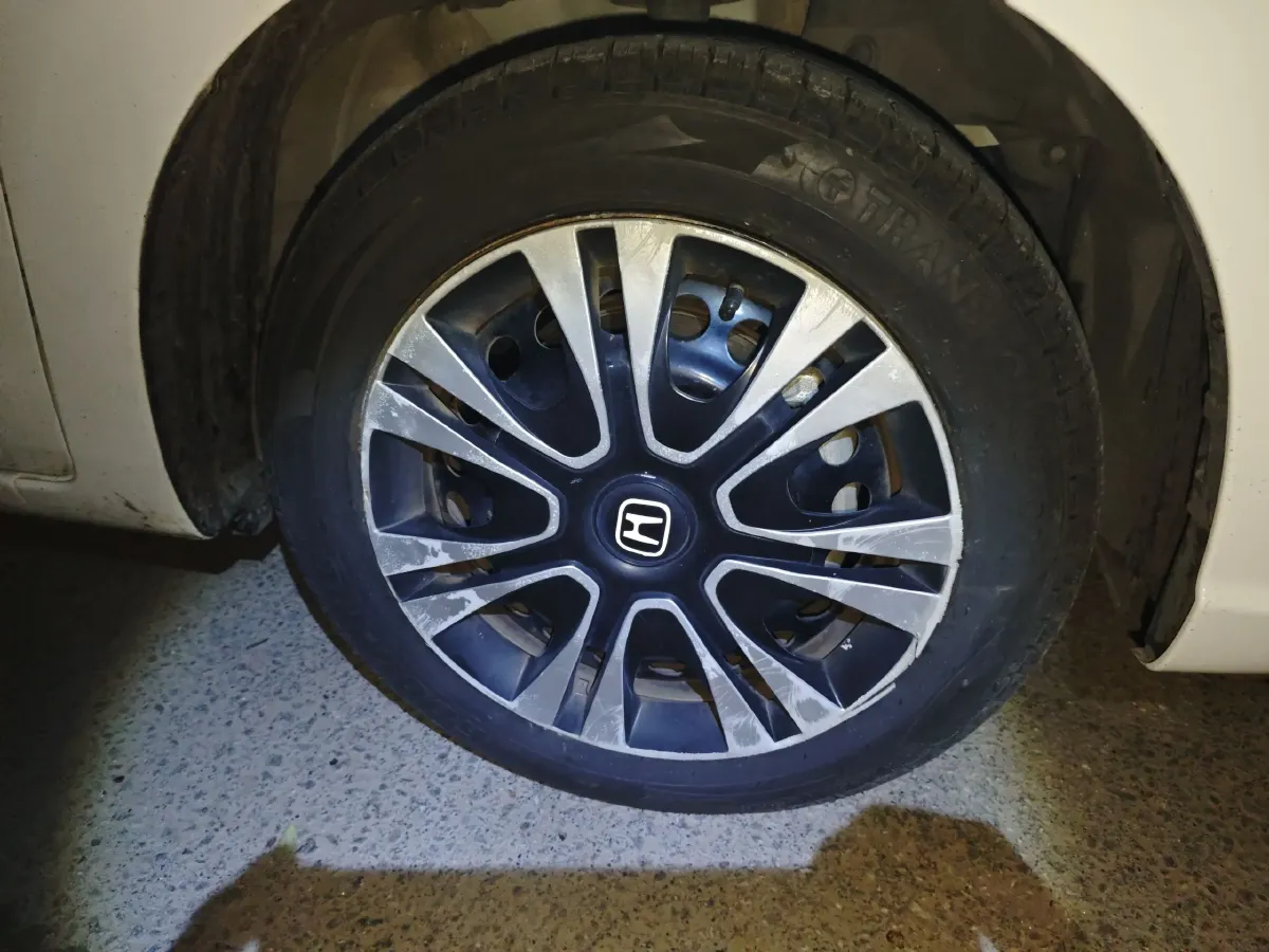 2021 Haval M6 1.5T 150HP L4 7DCT,autocango,china used car exporter,china ev exporter,chinese used car exporter,chinese used ev exporter