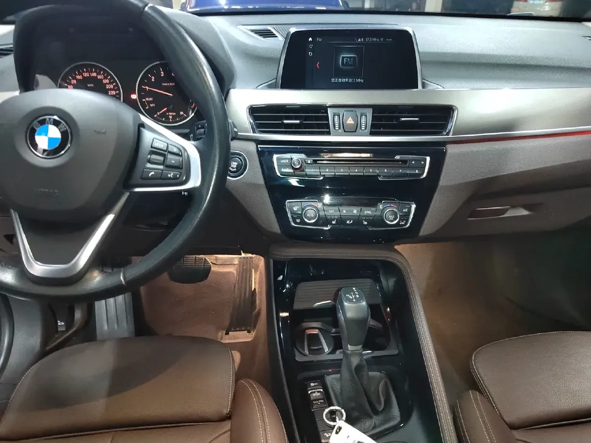 2018 BMW X1 2.0T 192HP L4 8AT,autocango,china used car exporter,china ev exporter,chinese used car exporter,chinese used ev exporter