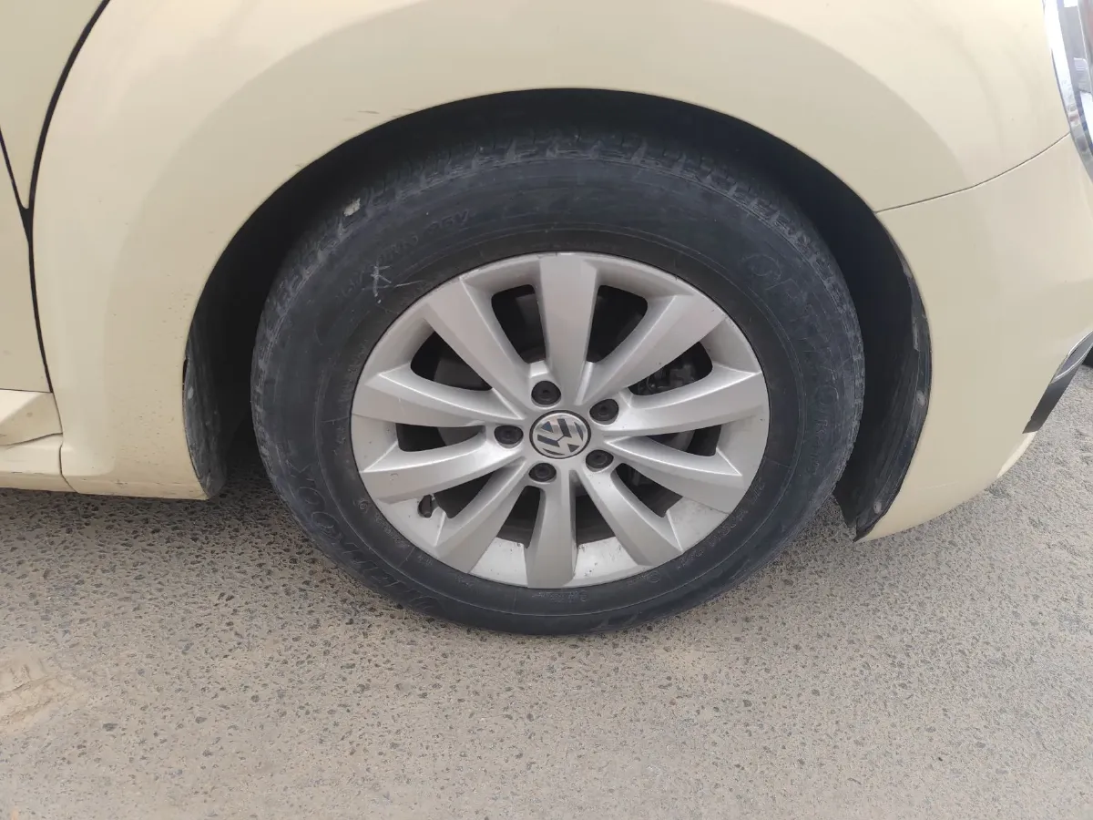 2018 Volkswagen Beetle 1.2T 105HP L4 7DCT,autocango,china used car exporter,china ev exporter,chinese used car exporter,chinese used ev exporter