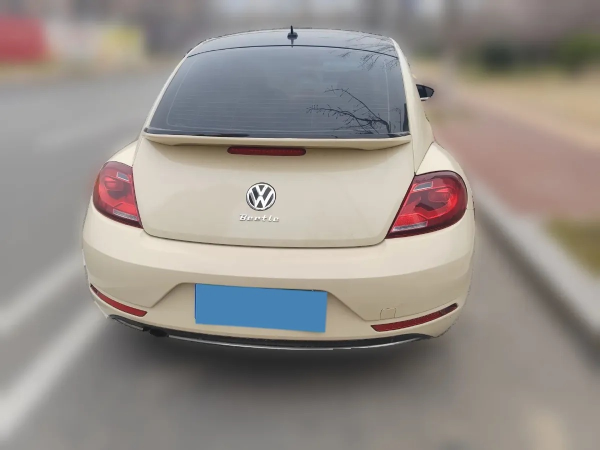 2018 Volkswagen Beetle 1.2T 105HP L4 7DCT,autocango,china used car exporter,china ev exporter,chinese used car exporter,chinese used ev exporter