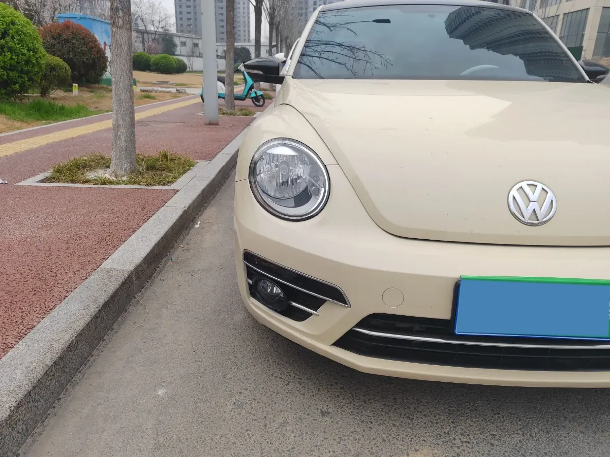 2018 Volkswagen Beetle 1.2T 105HP L4 7DCT,autocango,china used car exporter,china ev exporter,chinese used car exporter,chinese used ev exporter