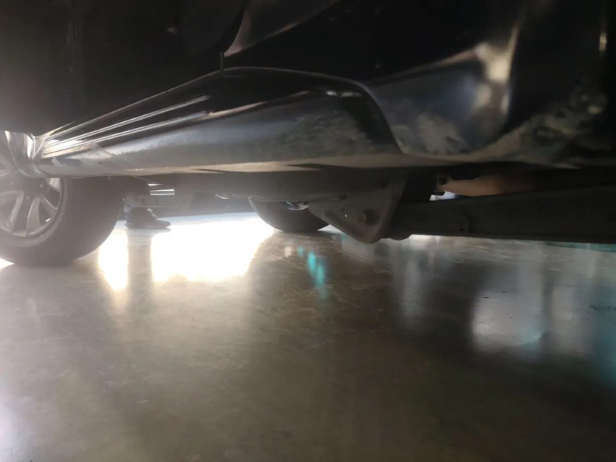 2015 Suzuki Jimny 1.3L 85HP L4 5MT,autocango,china used car exporter,china ev exporter,chinese used car exporter,chinese used ev exporter