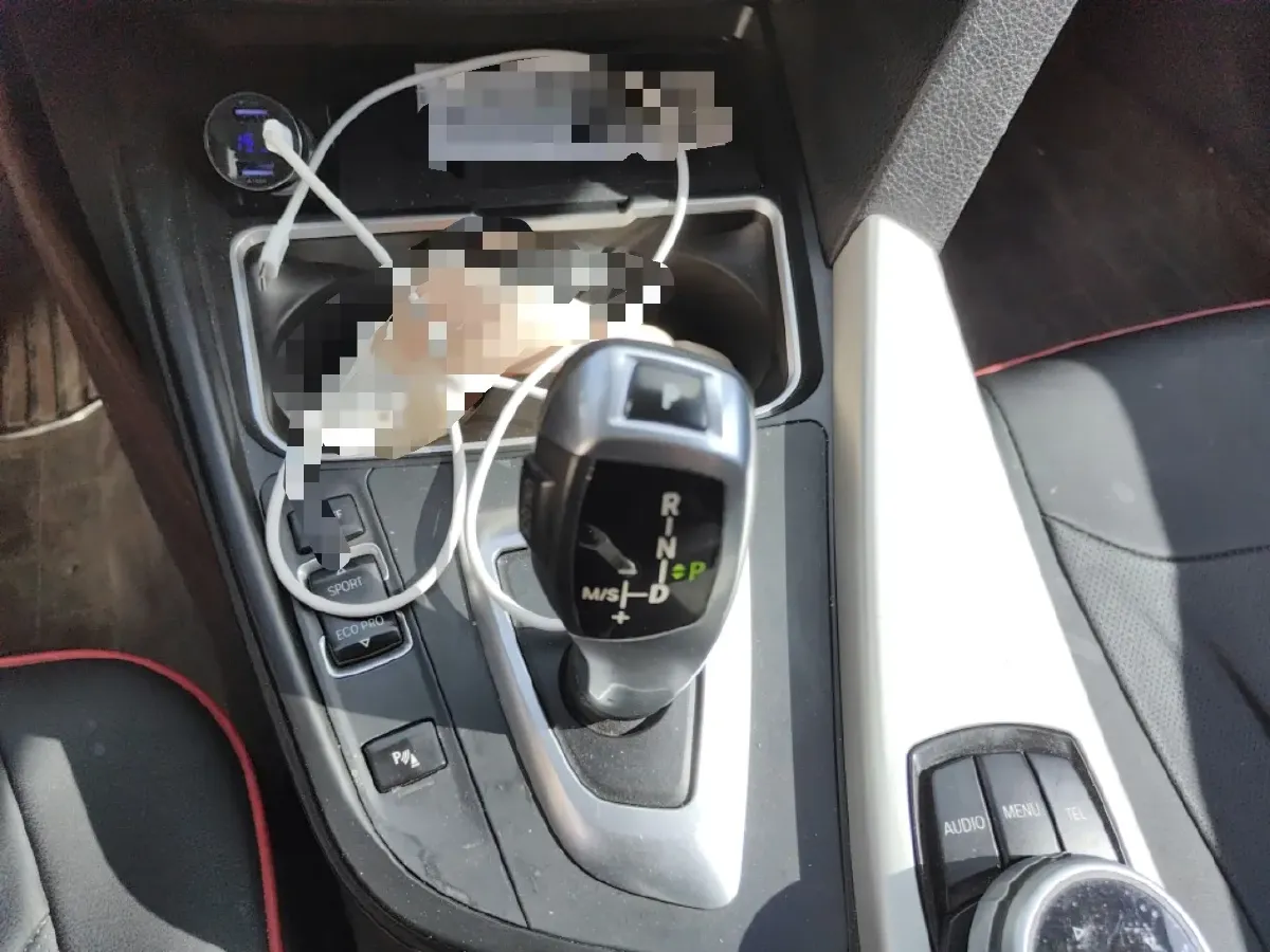 2014 BMW 3 Series 2.0T 184HP L4 8AT,autocango,china used car exporter,china ev exporter,chinese used car exporter,chinese used ev exporter