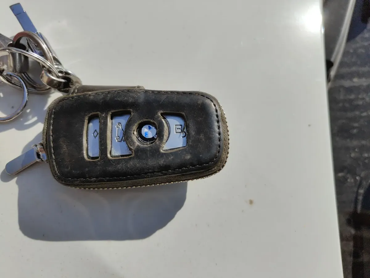 2014 BMW 3 Series 2.0T 184HP L4 8AT,autocango,china used car exporter,china ev exporter,chinese used car exporter,chinese used ev exporter