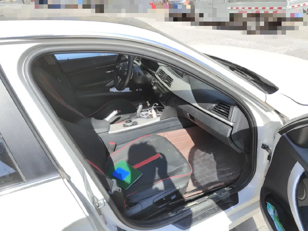 2014 BMW 3 Series 2.0T 184HP L4 8AT,autocango,china used car exporter,china ev exporter,chinese used car exporter,chinese used ev exporter