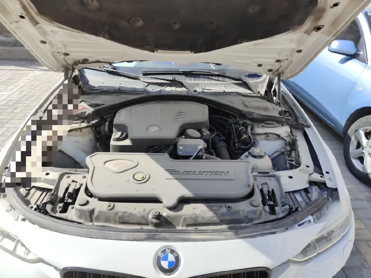 2014 BMW 3 Series 2.0T 184HP L4 8AT,autocango,china used car exporter,china ev exporter,chinese used car exporter,chinese used ev exporter