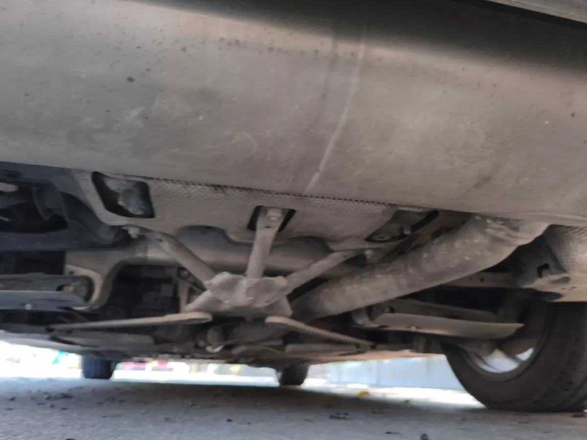 2022 BMW 5 Series 2.0T 184HP L4 8AT PHEV 17.7KWH,autocango,china used car exporter,china ev exporter,chinese used car exporter,chinese used ev exporter