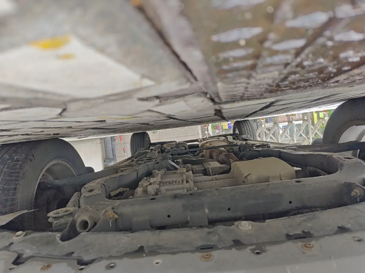 2014 Chevrolet Captiva 2.4L 167HP L4 6AT,autocango,china used car exporter,china ev exporter,chinese used car exporter,chinese used ev exporter