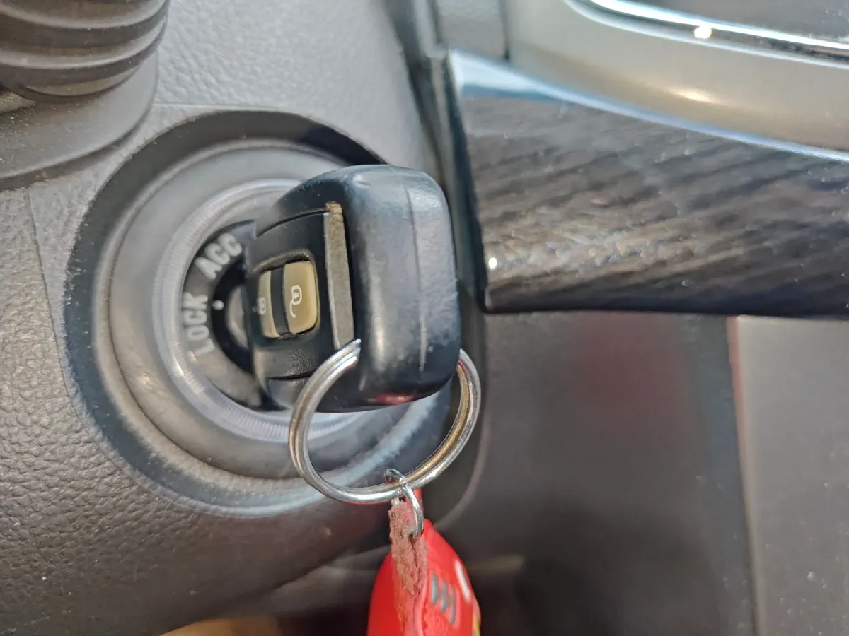 2014 Chevrolet Captiva 2.4L 167HP L4 6AT,autocango,china used car exporter,china ev exporter,chinese used car exporter,chinese used ev exporter