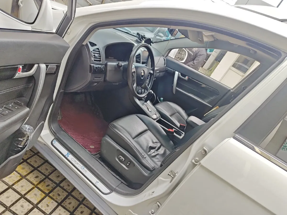 2014 Chevrolet Captiva 2.4L 167HP L4 6AT,autocango,china used car exporter,china ev exporter,chinese used car exporter,chinese used ev exporter