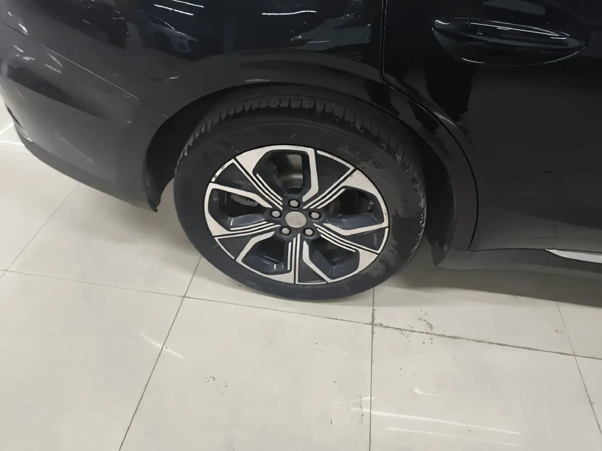 2023 HongQi E-QM5 BEV 54KWH,autocango,china used car exporter,china ev exporter,chinese used car exporter,chinese used ev exporter