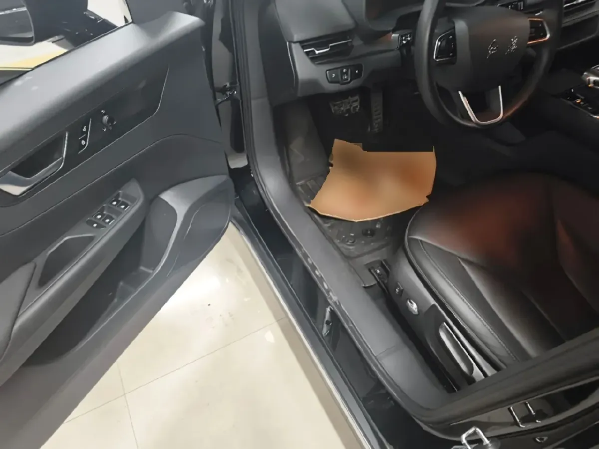 2023 HongQi E-QM5 BEV 54KWH,autocango,china used car exporter,china ev exporter,chinese used car exporter,chinese used ev exporter