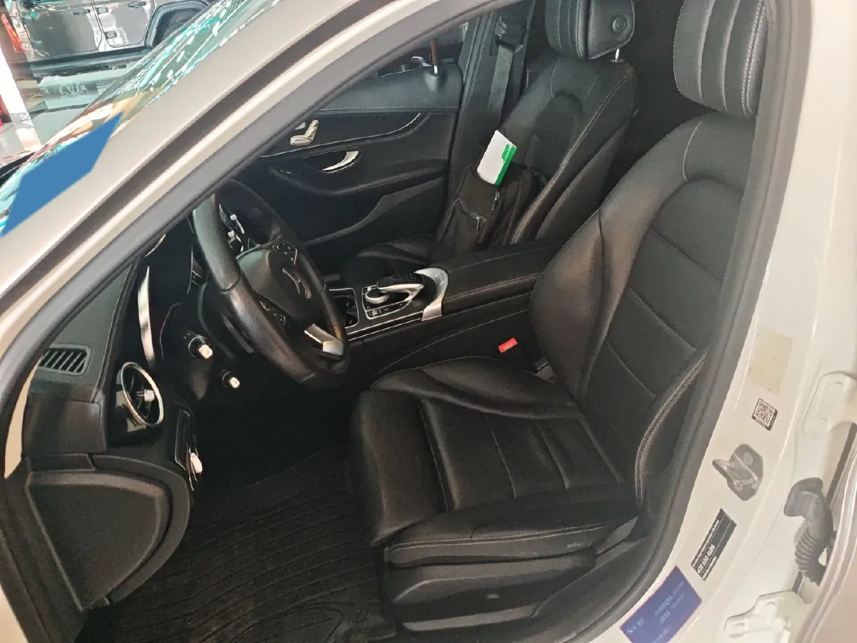 2018 Mercedes-Benz C Class 2.0T 184HP L4 9AT,autocango,china used car exporter,china ev exporter,chinese used car exporter,chinese used ev exporter