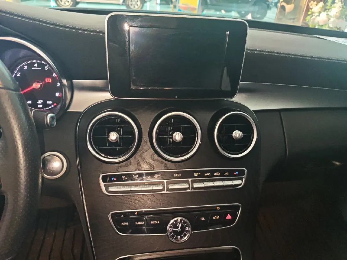 2018 Mercedes-Benz C Class 2.0T 184HP L4 9AT,autocango,china used car exporter,china ev exporter,chinese used car exporter,chinese used ev exporter