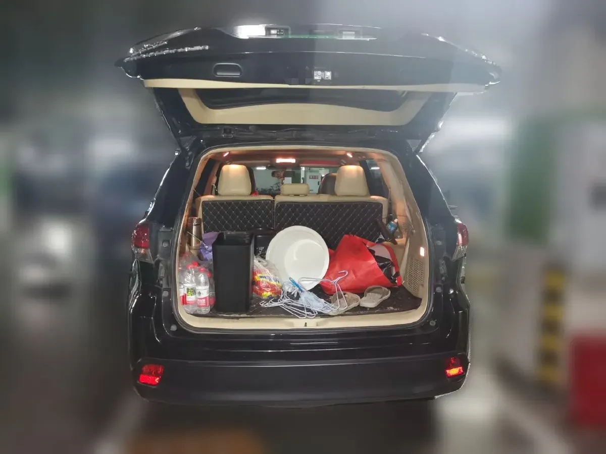 2018 Toyota Highlander 2.0T 220HP L4 6AT,autocango,china used car exporter,china ev exporter,chinese used car exporter,chinese used ev exporter