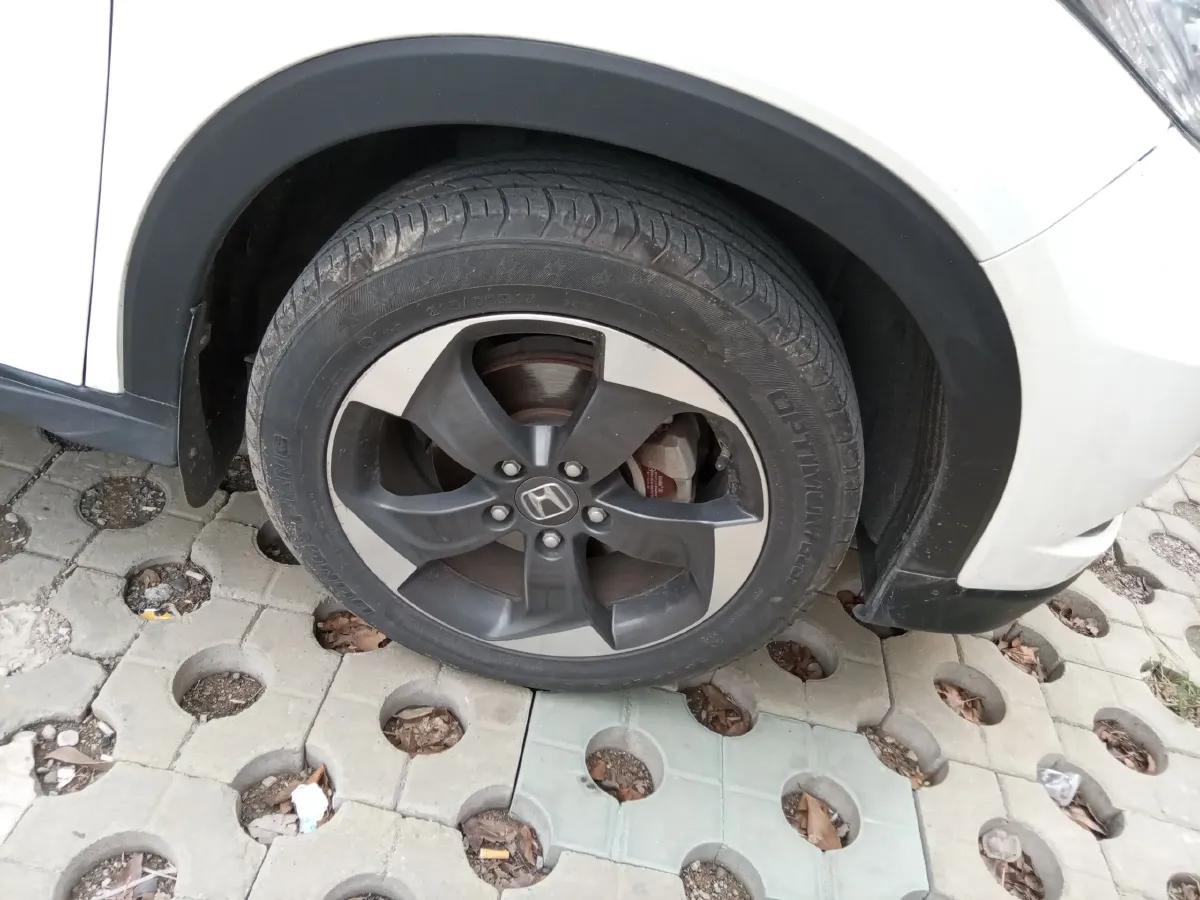 2017 Honda Vezel 1.8L 136HP L4 CVT,autocango,china used car exporter,china ev exporter,chinese used car exporter,chinese used ev exporter